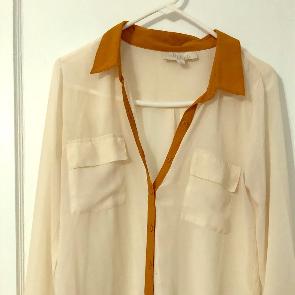Olive and Oak cream blouse